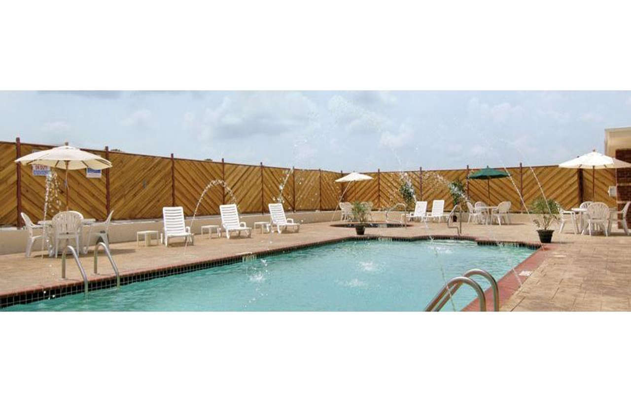 Holiday Inn Hotels Batesville By Ihg Εξωτερικό φωτογραφία